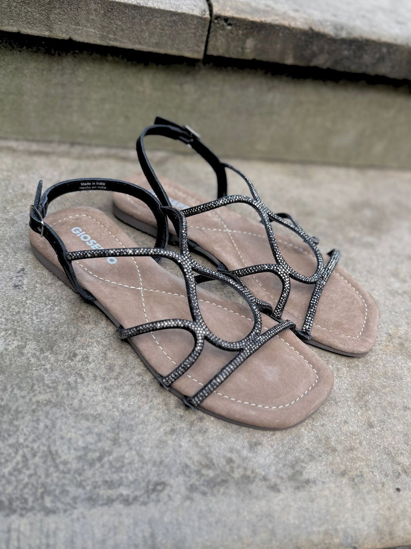 Czarne delikatne sandałki damskie do sukienki letniej, wygodne eleganckie sandały damskie