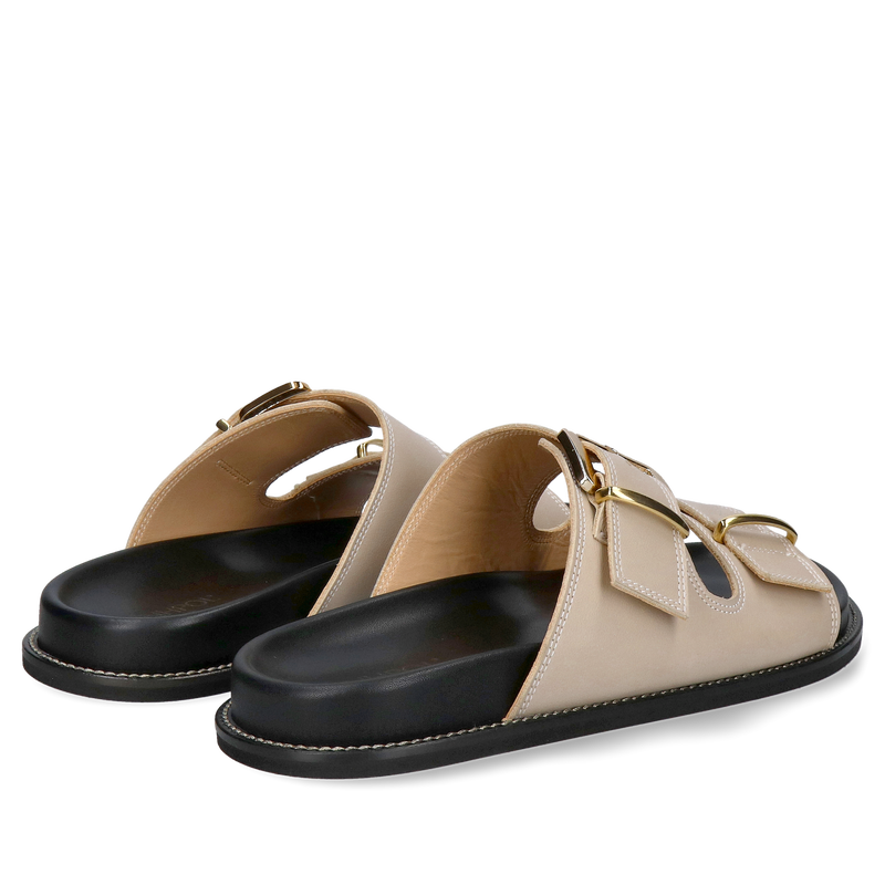 Modne klapki damskie z dwoma paskami i eleganckimi złotymi sprzączkami