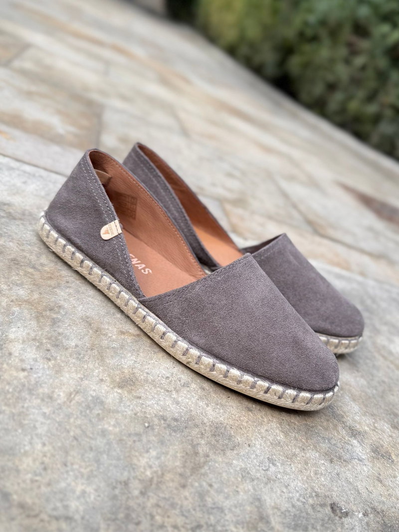 Damskie wsuwane espadryle w brązie, miękkie i wygodne espadryle na lato