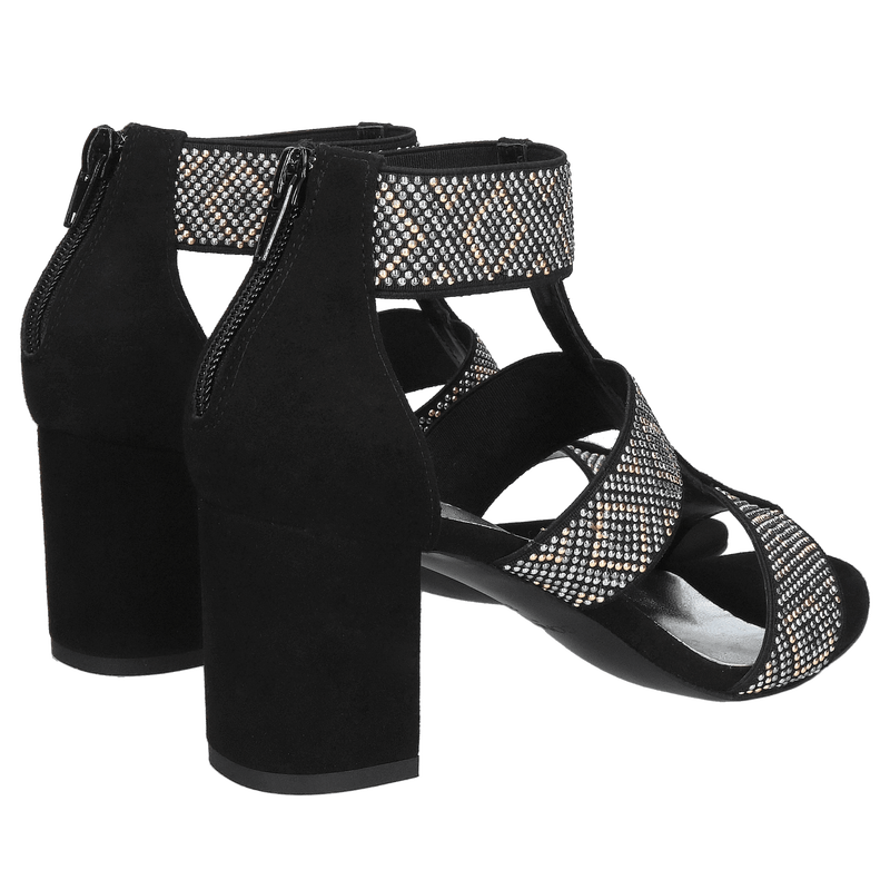 Sandałek na wygodnym szerokim klocku z elastycznymi ozdobnymi gumkami