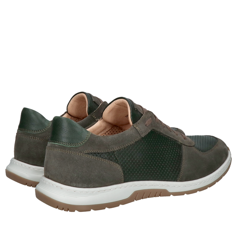 Wygodne szerokie półbuty męskie na co dzień, lekkie i miękkie buty na lato z dziurkami na wylot