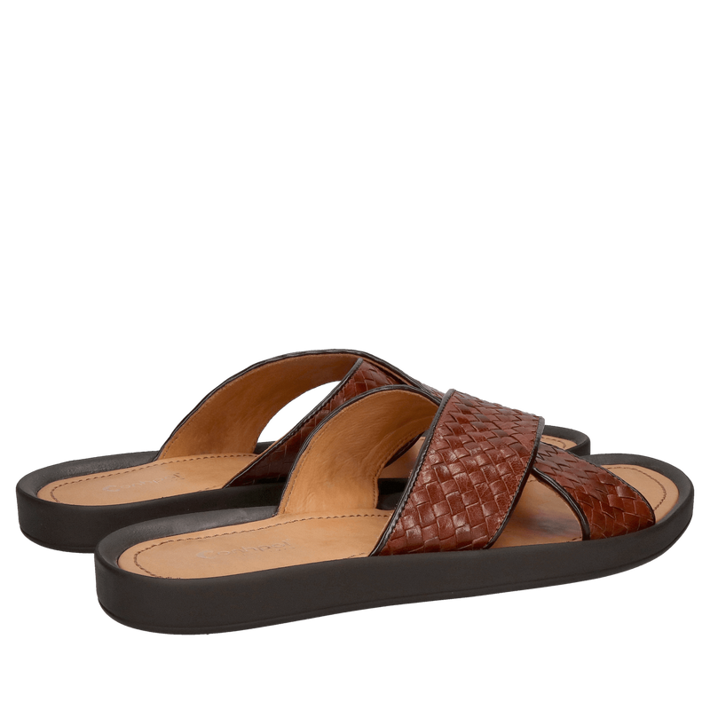 Męskie skórzane klapki z dwoma paskami i miękkim spodem