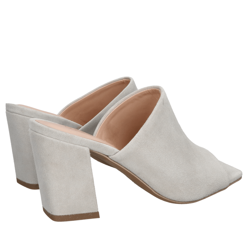 Klapki damskie na obcasie z kwadratowym przodem, modne klapki popielate ze skóry zamszowej