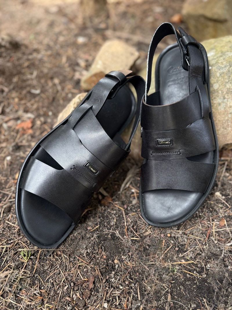 Czarne męskie sandały z regulowanym paskiem tylnim, lekkie i miękkie sandały męskie