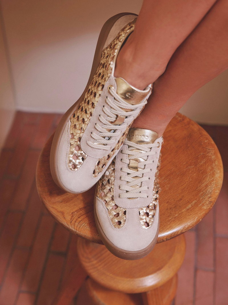 Ażurowe jasno złote sneakersy damskie, wysoka jakość skóry naturalnej plecionej