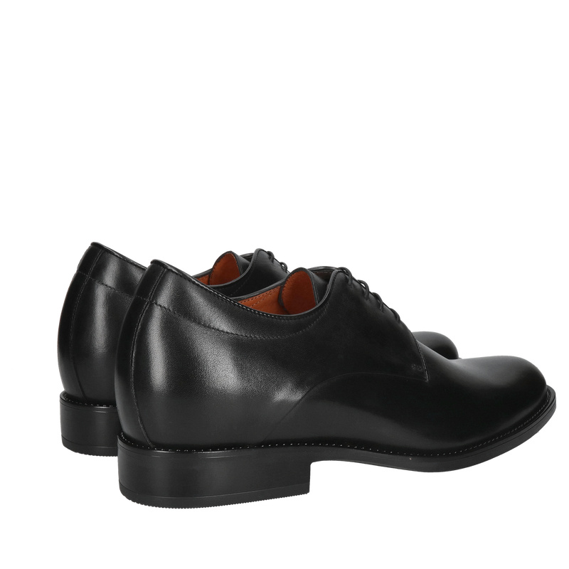 Czarne obuwie podwyższające eleganckie, skórzane buty podwyższające od polskiego producenta