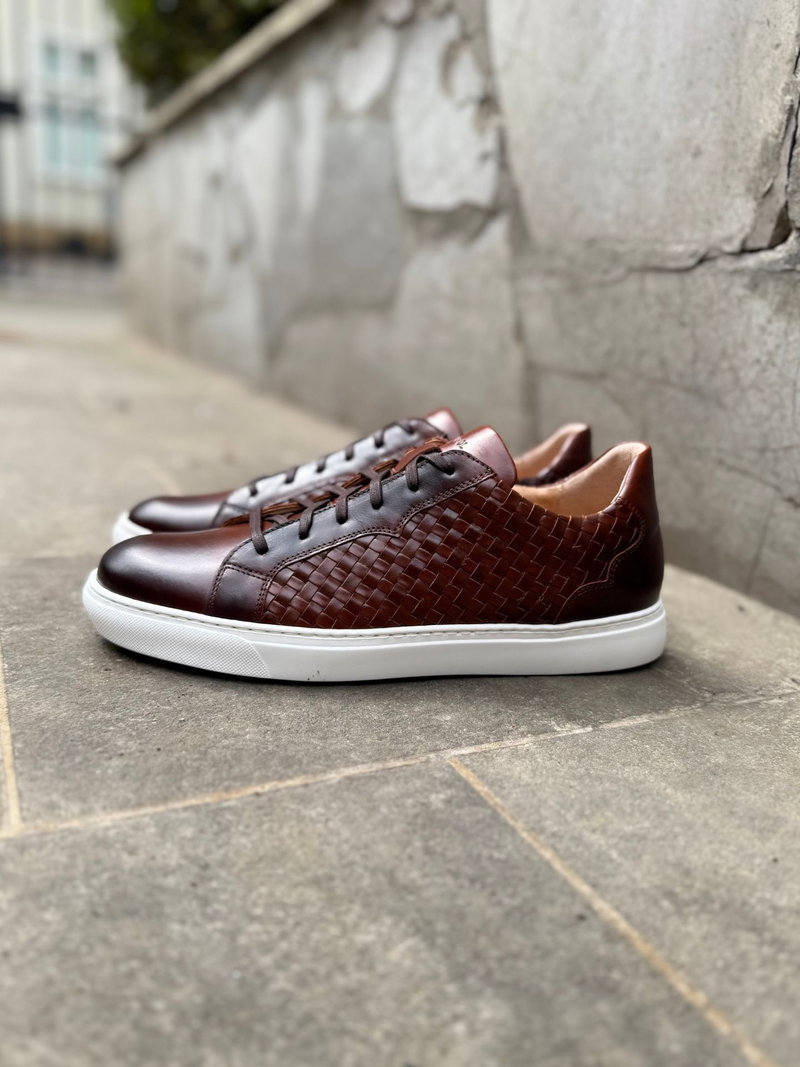 Ręcznie plecione sneakersy męskie premium ze skóry bydlęcej, lekkie i wygodne obuwie smart casual