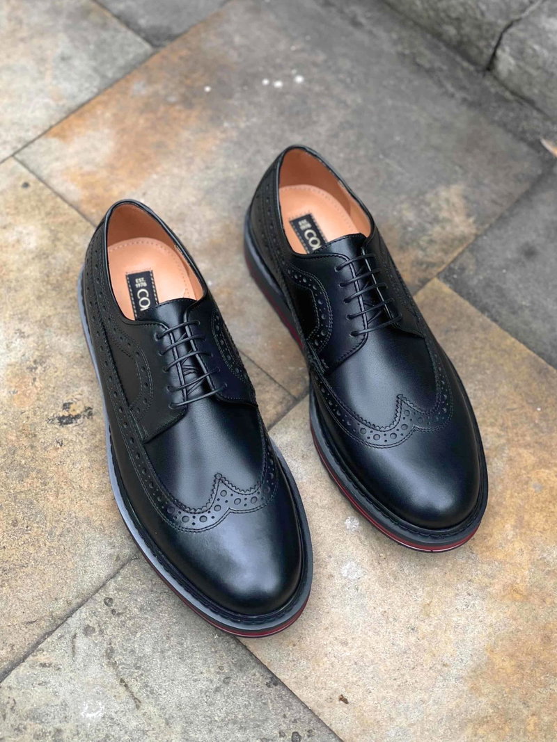 Męskie czarne półbuty Brogsy, na grubej podeszwie, polska produkcja