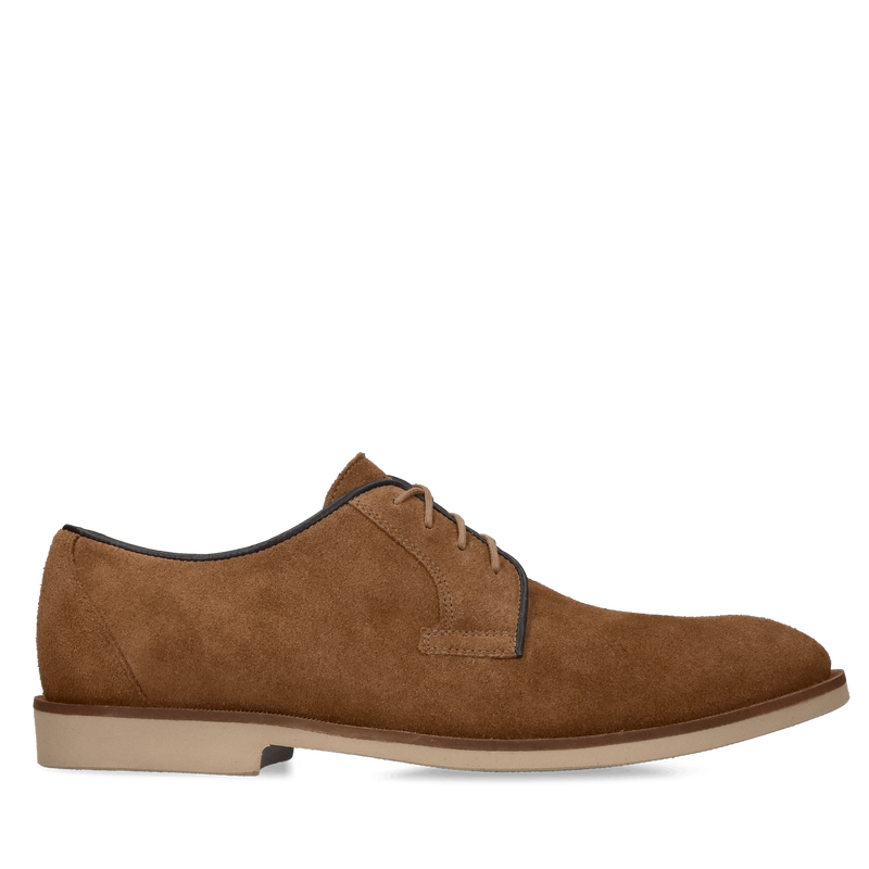 Letnie zamszowe półbuty męskie w kolorze jasnego brązu, lekkie i miekkie na co dzień styl casual