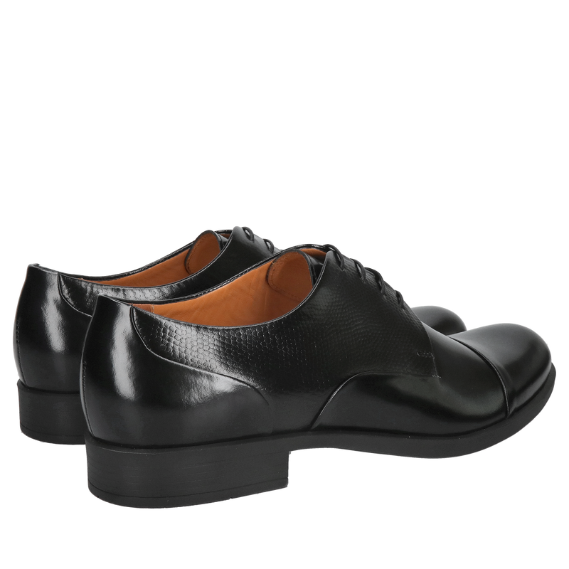 Eleganckie buty męskie garniturowe, klasyczne buty czarne z przecięciem eleganckie