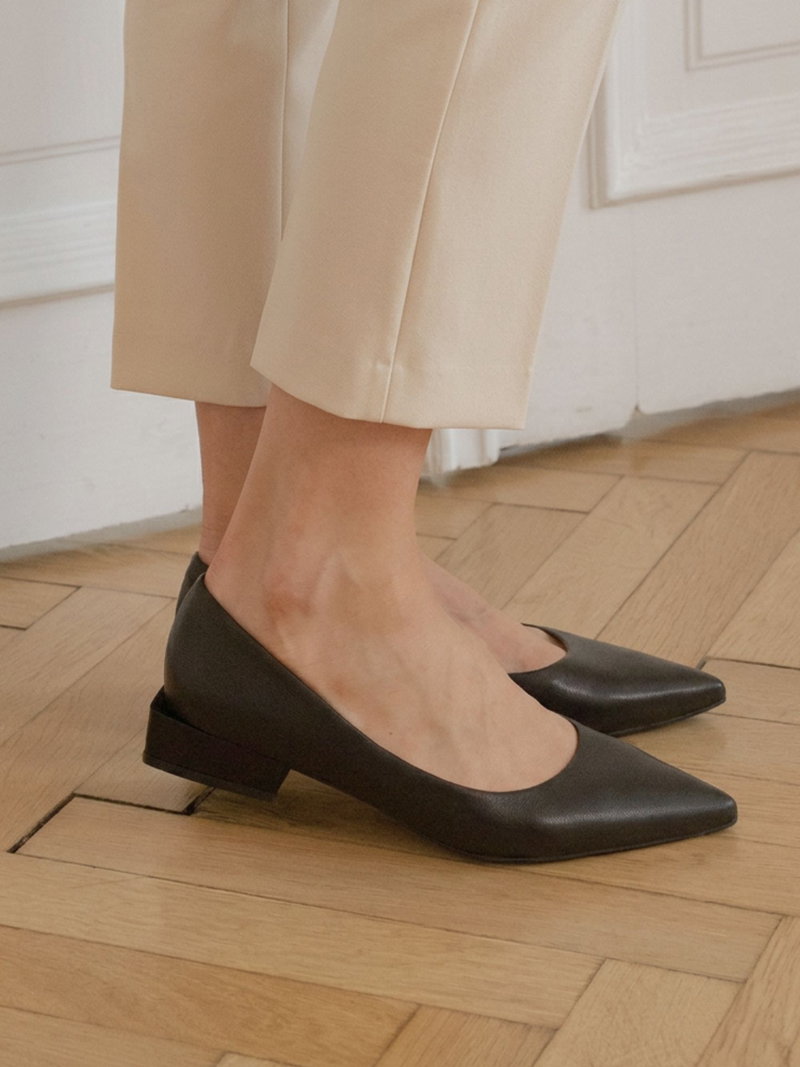 Eleganckie damskie buty do biura, wygodne wsuwane półbuty na niskim obcasie