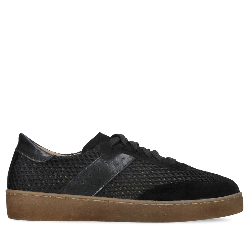 Siateczkowe czarne sneakersy wygodne i przewiewne na lato