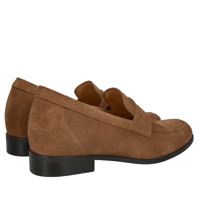 Podwyższające zamszowe loafersy brązowe, wsuwane buty podwyższajace, Conhpol, Konopka Shoes