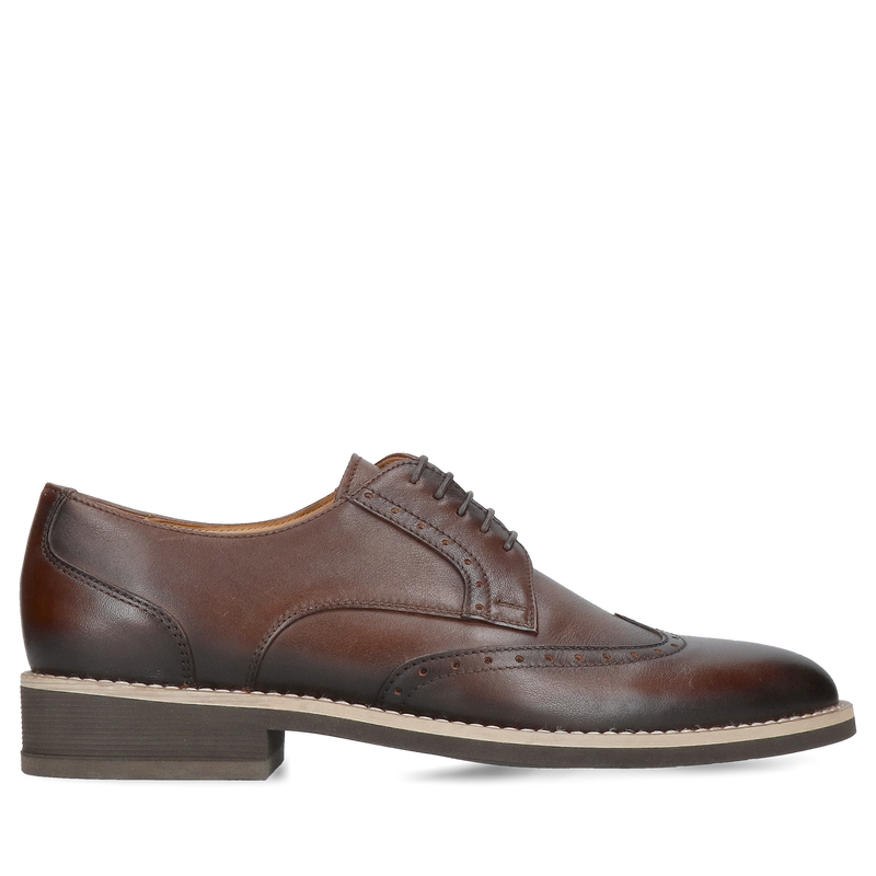 Półbuty męskie smart casual na lekkiej podeszwie od polskiego producenta, męskie brougsy