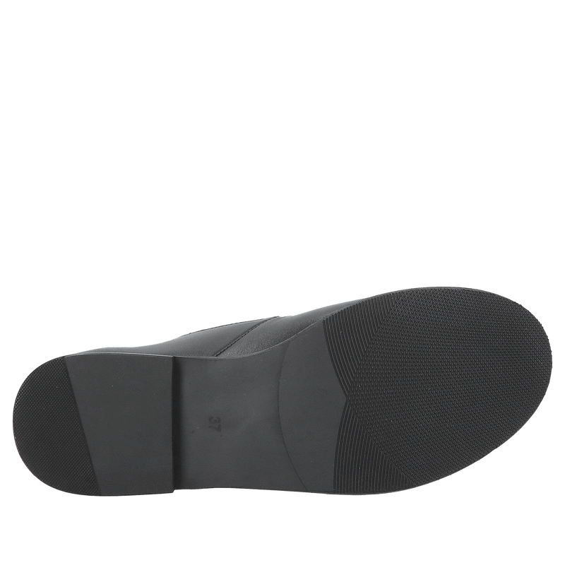 Loafersy damskie czarne licowe z minimalistyczną złotą ozdobą, wsuwane mokasyny damskie od polskiego producenta